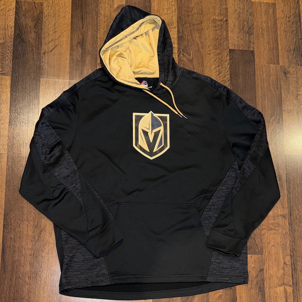 Majestic Las Vegas Golden Knights Hockey Black and Gold Hoodie (men’s size XXL)